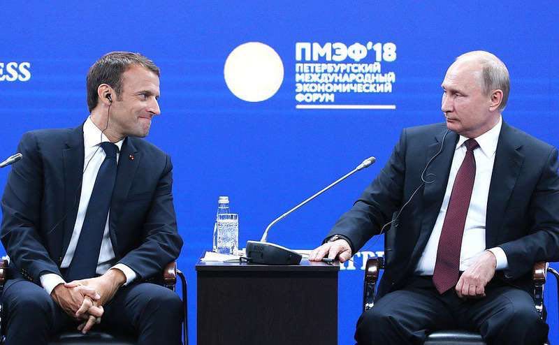 macron in spb mei 2018